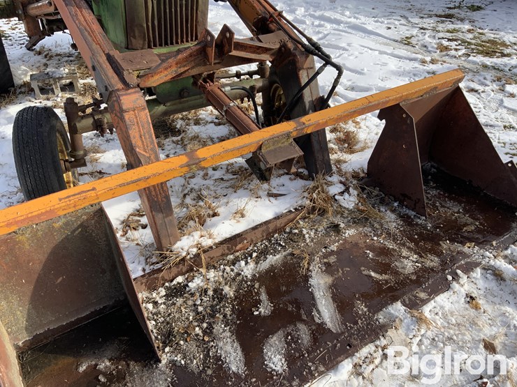 john-deere-2010-image-11