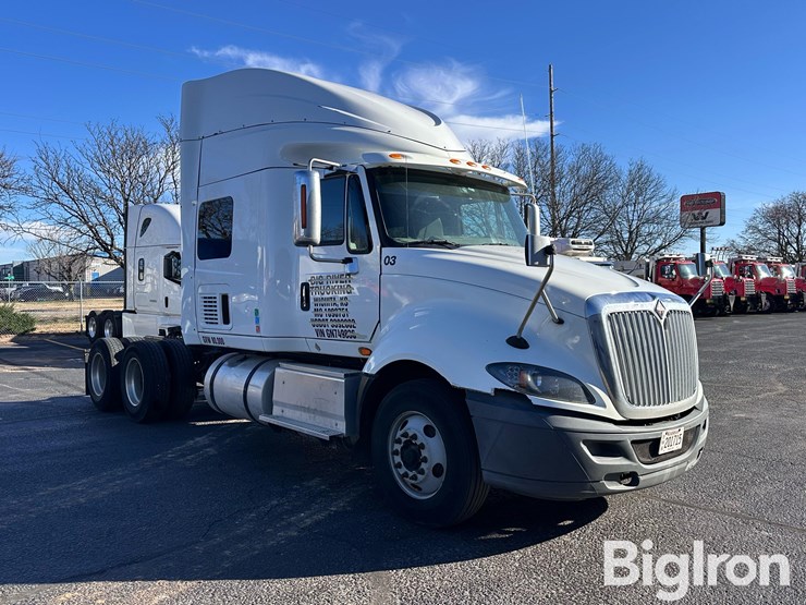 2016-international-prostar-image-3