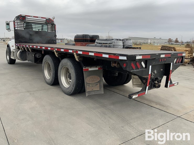 2018-peterbilt-348-image-7