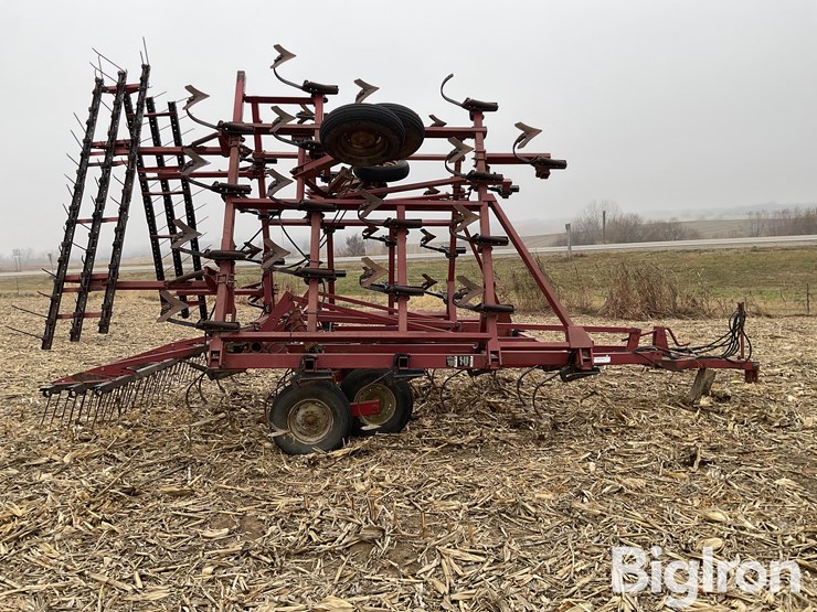 case-ih-4800-image-4