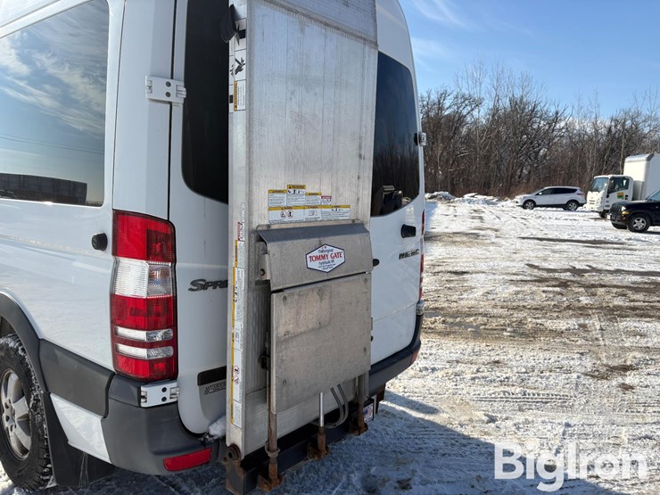 mercedes-benz-sprinter-2500-image-9