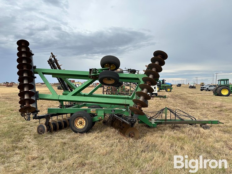 john-deere-650-image-4