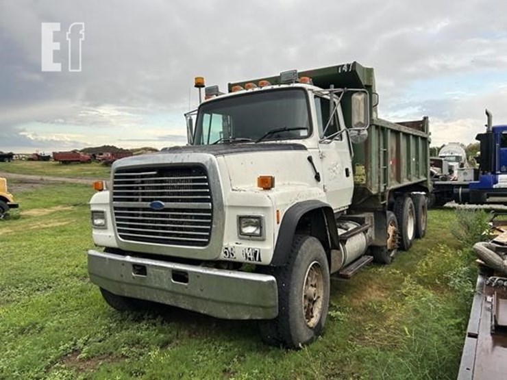 1997-ford-lt8000-image-5