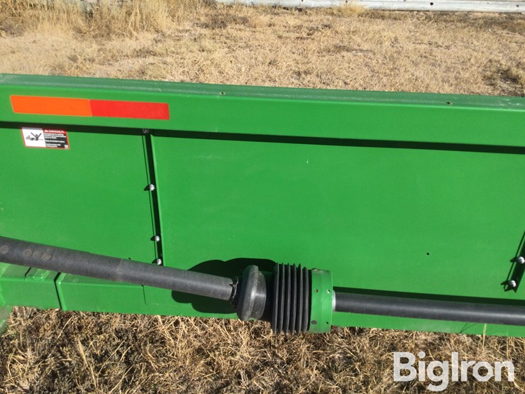 2020-john-deere-716c-image-14