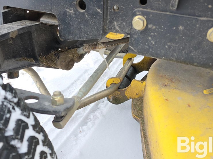 john-deere-425-image-14