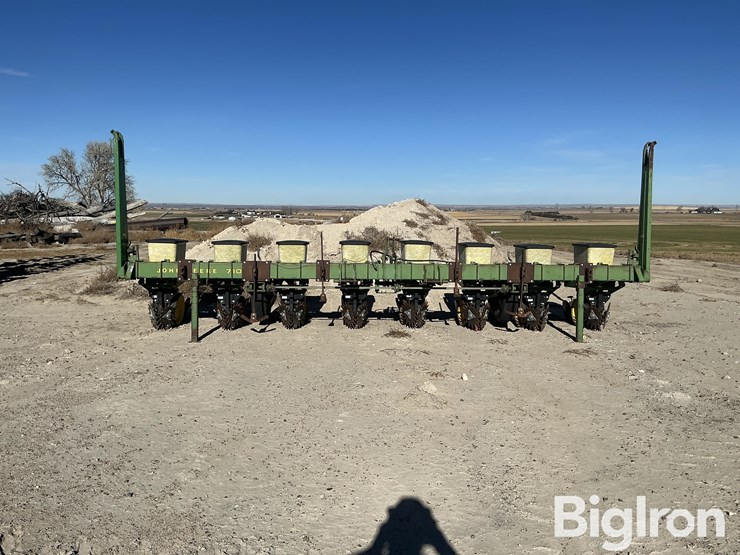 john-deere-7100-image-2