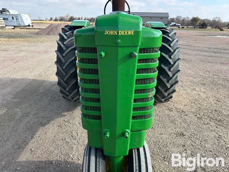 john-deere-a-image-12