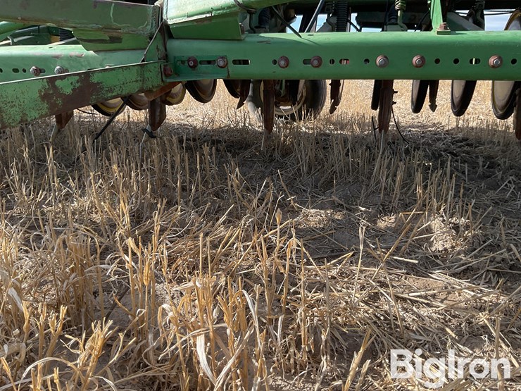 john-deere-9300-image-10