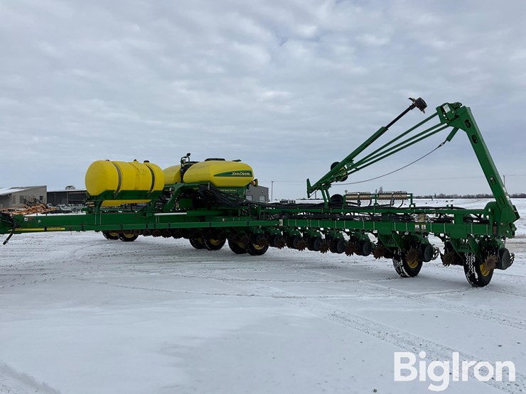 2010-john-deere-1770nt-image-9