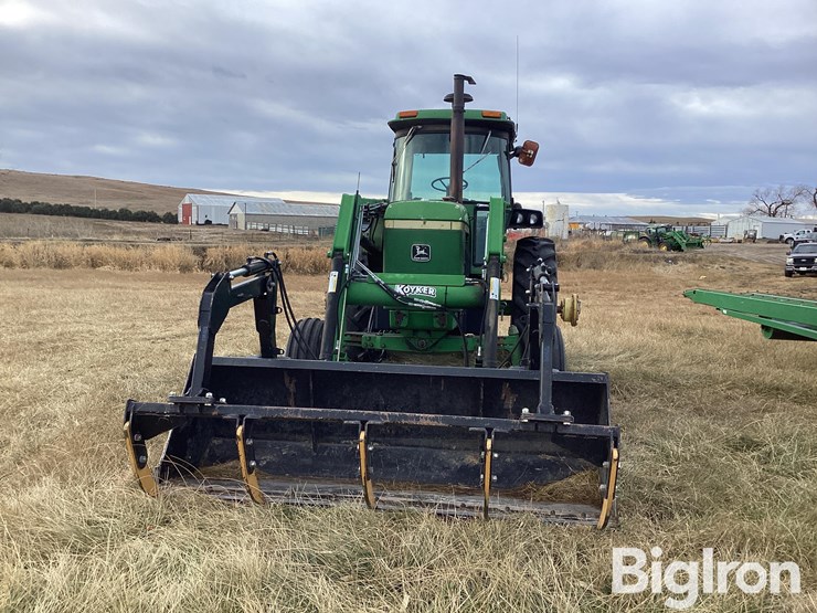 john-deere-4440-image-2