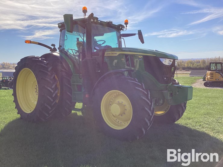 john-deere-6r-215-image-3