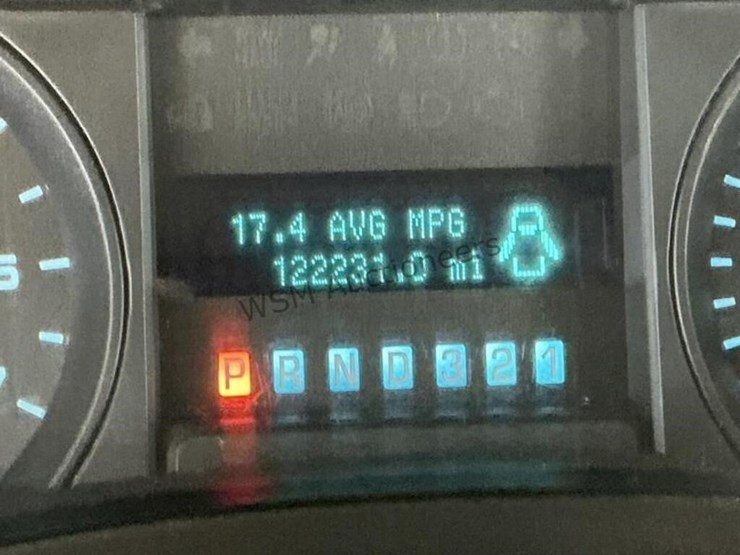 2010-ford-f150-image-17