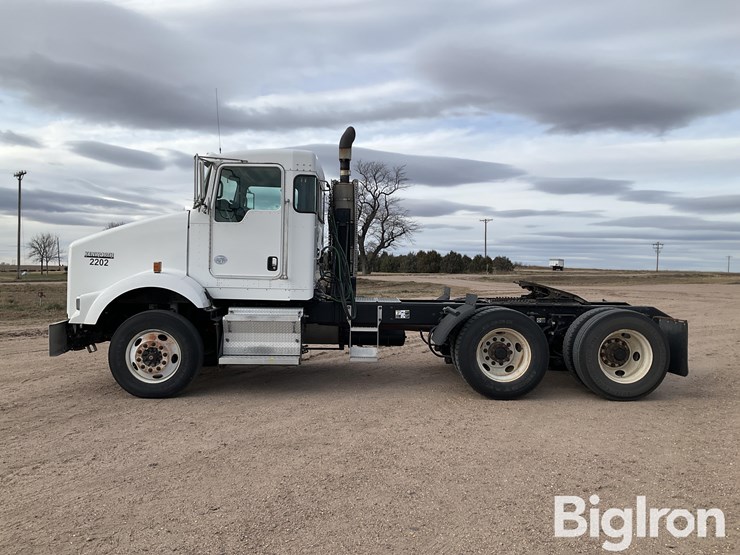 kenworth-t800-image-8