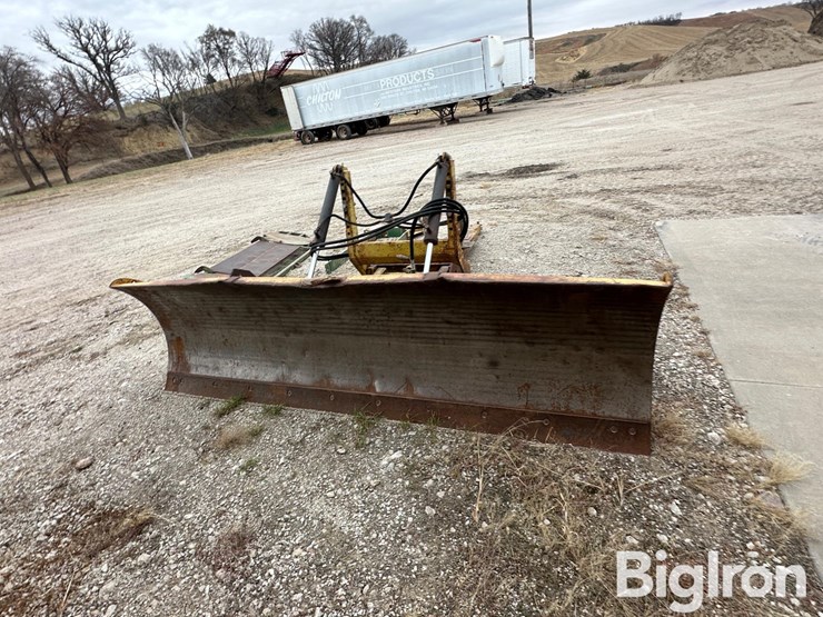 degelman-10std-image-9