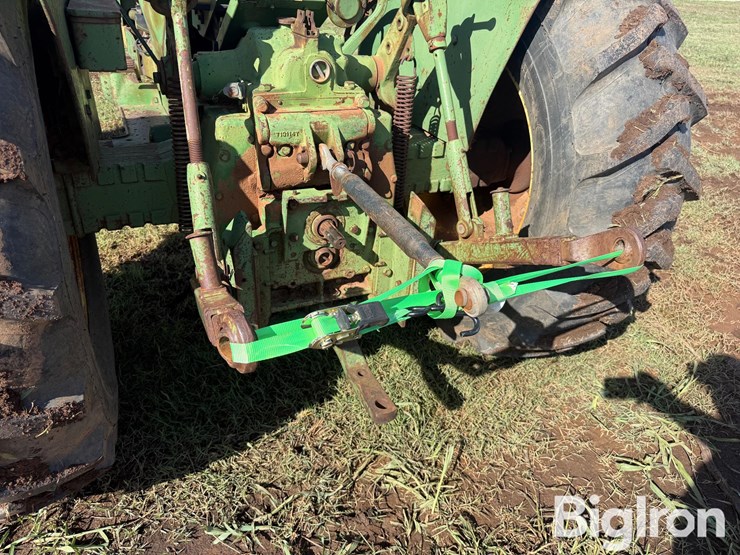 john-deere-2010-image-9