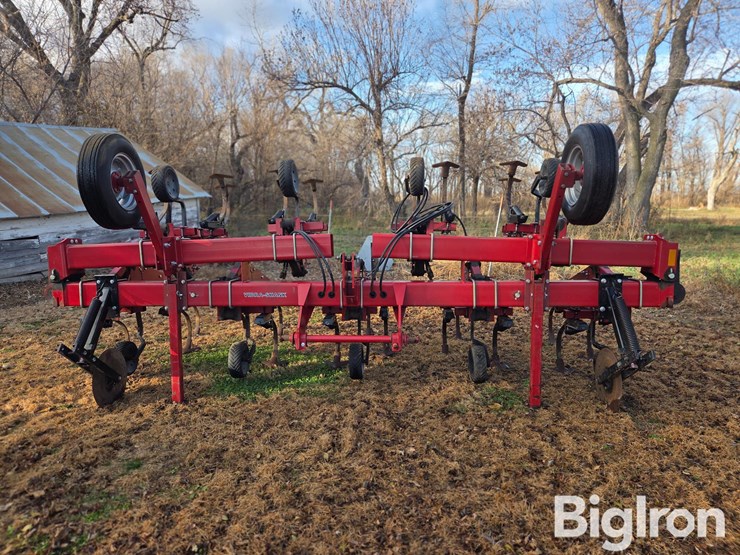 case-ih-1830-image-2