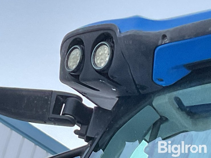 new-holland-t7.315-image-15