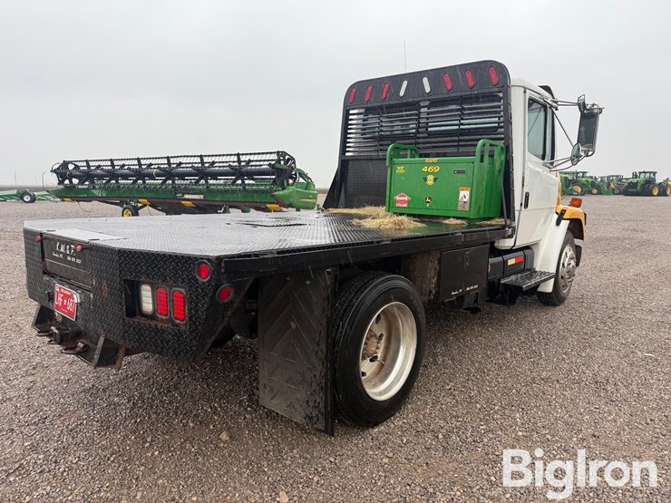 freightliner-fl60-image-5