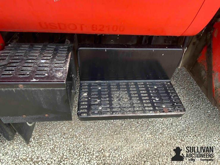 gmc-topkick-image-12