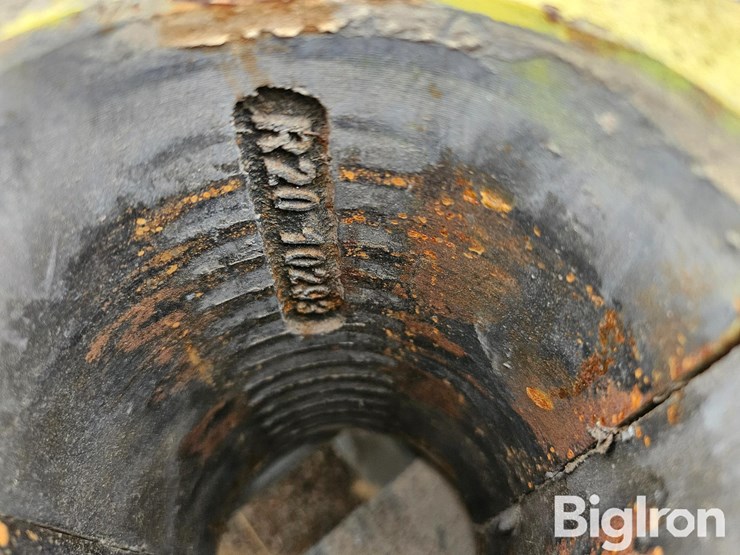 john-deere-10-image-9