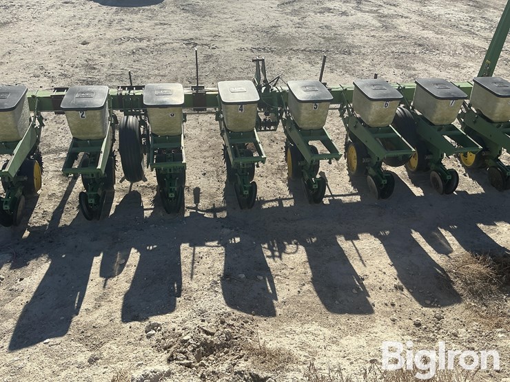 john-deere-7100-image-6