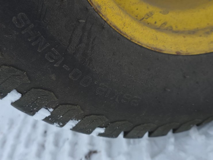 john-deere-x720-image-15