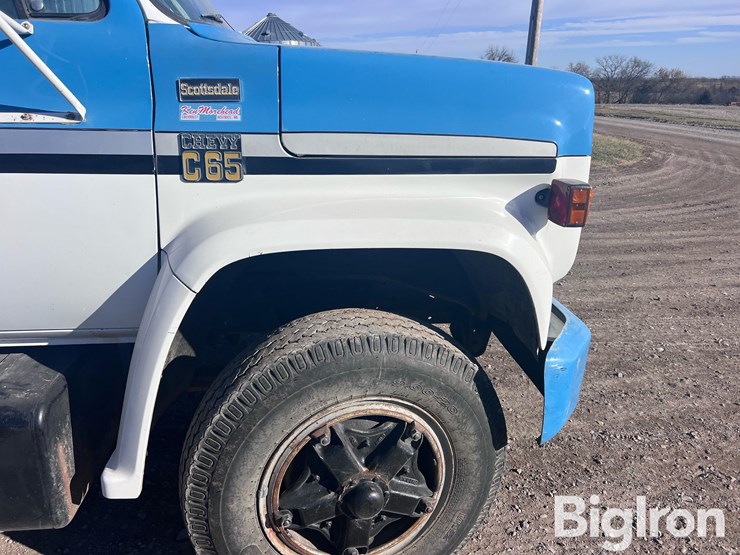 chevrolet-c65-image-18