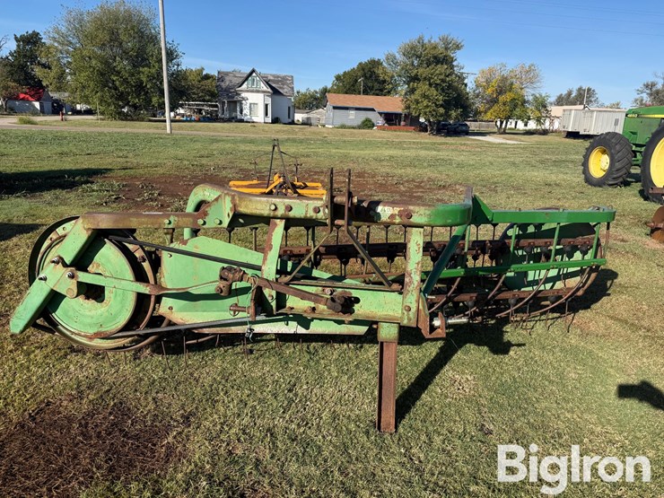 john-deere-650-image-2