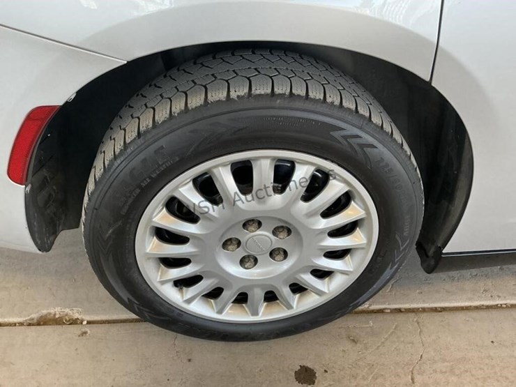 2018-dodge-charger-sdn-image-8