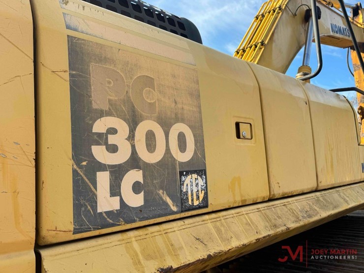 komatsu-pc300-image-10