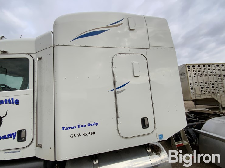 2009-peterbilt-386-image-16