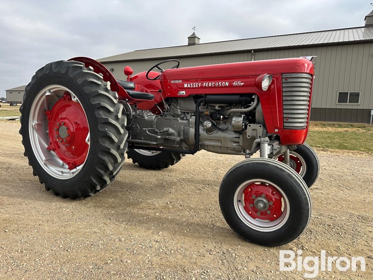massey-ferguson-65-image-3