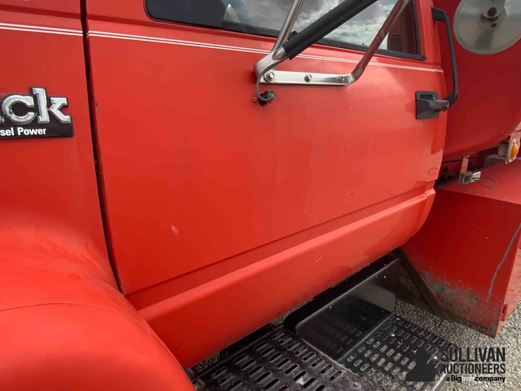 gmc-topkick-image-11