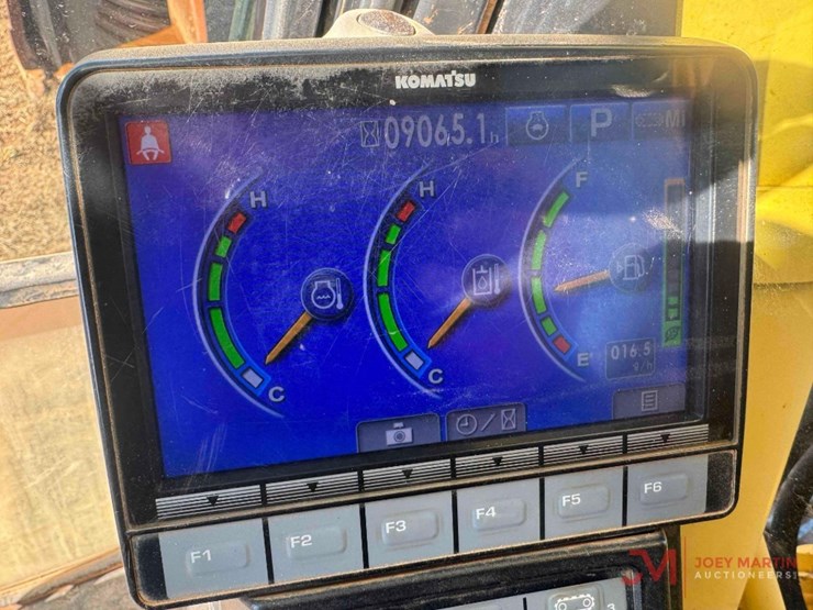 komatsu-pc490-lc-10-image-38