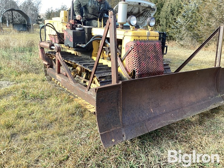 international-t6-image-1