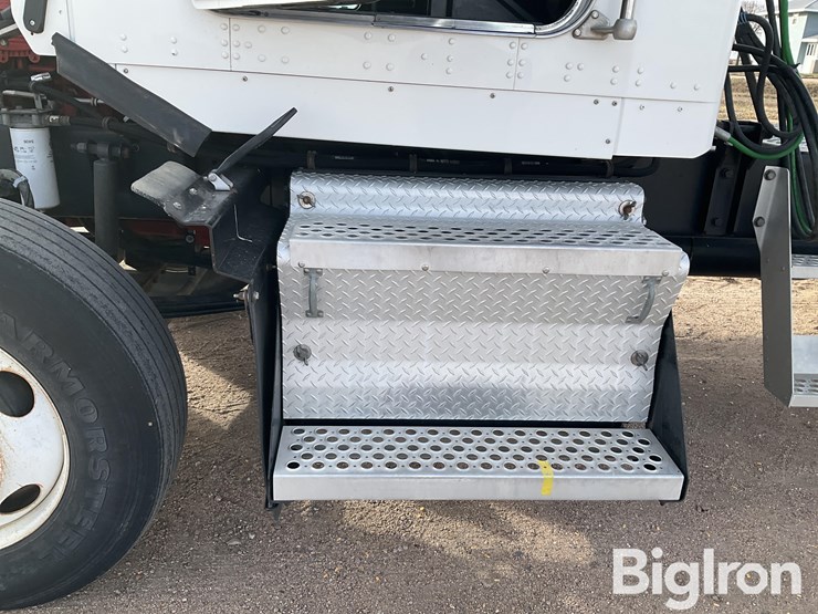 kenworth-t800-image-12