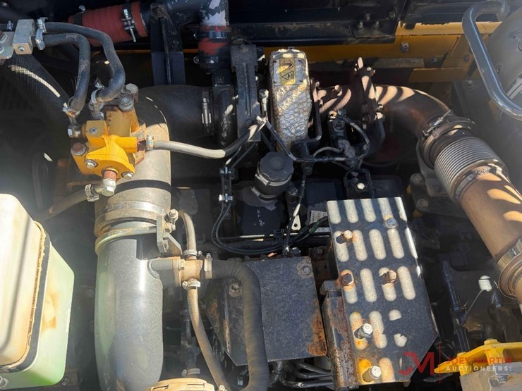 komatsu-pc490-lc-10-image-19