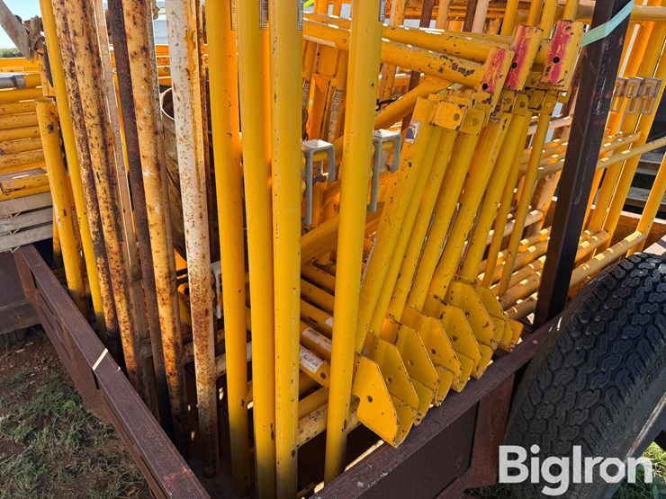 bil-jax-5'x6'-scaffolding-&-flatbed-trailer-image-19