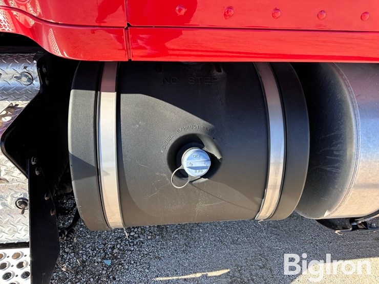 kenworth-t680-image-12