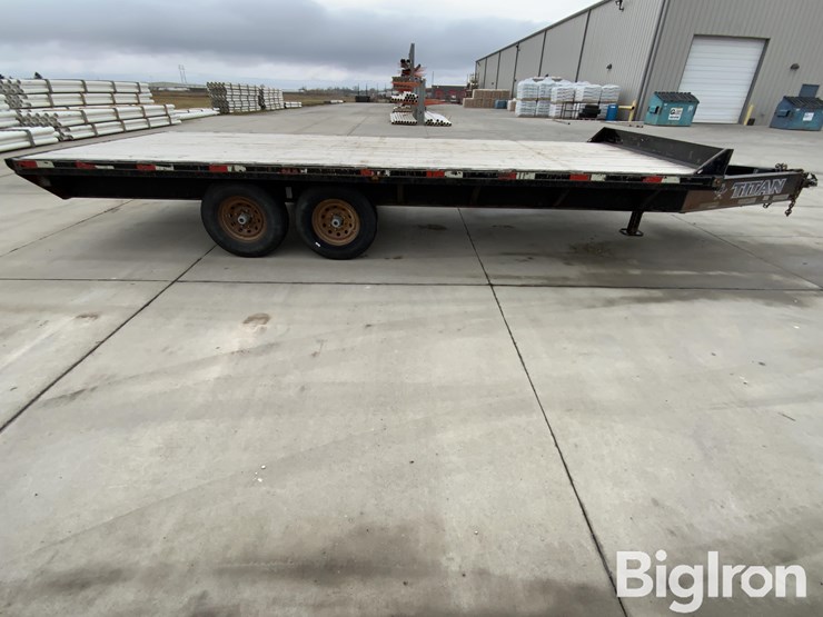 2014-titan-20-image-4