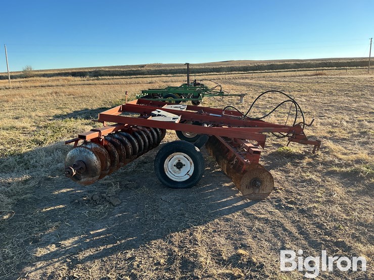 international-370-image-4