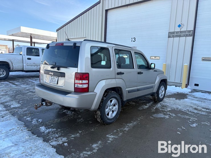 jeep-liberty-sport-image-5