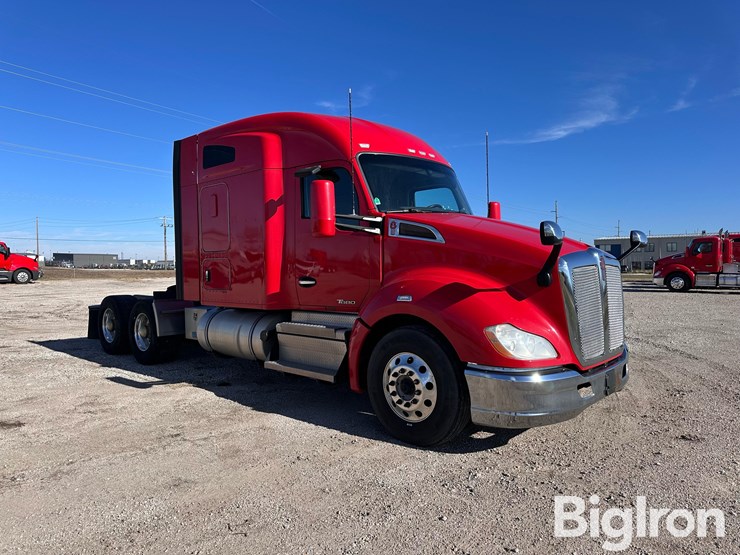 2020-kenworth-t680-image-3