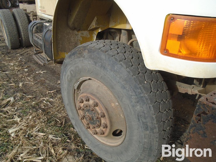 1995-international-4800-image-17