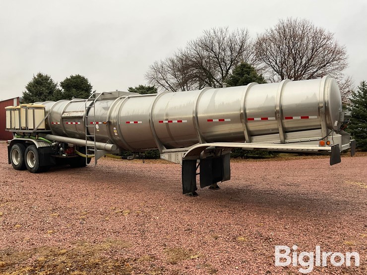 polar-tanker-image-3