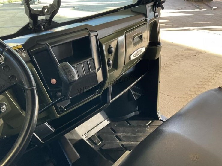 2015-polaris-ranger-image-18