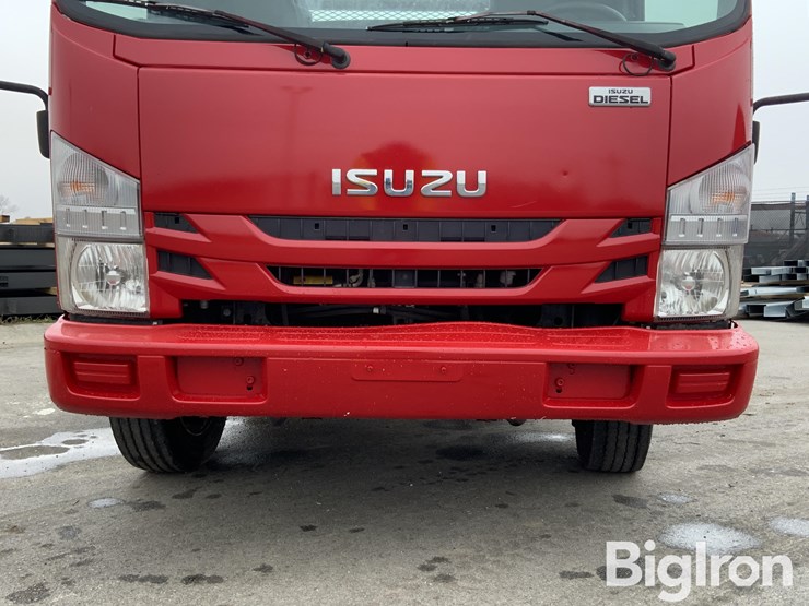 2016-isuzu-nrr-image-9
