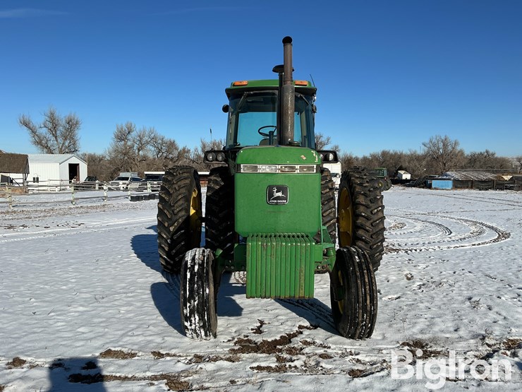 john-deere-4755-image-2
