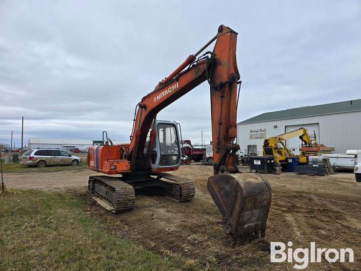 hitachi-ex120-2-image-3