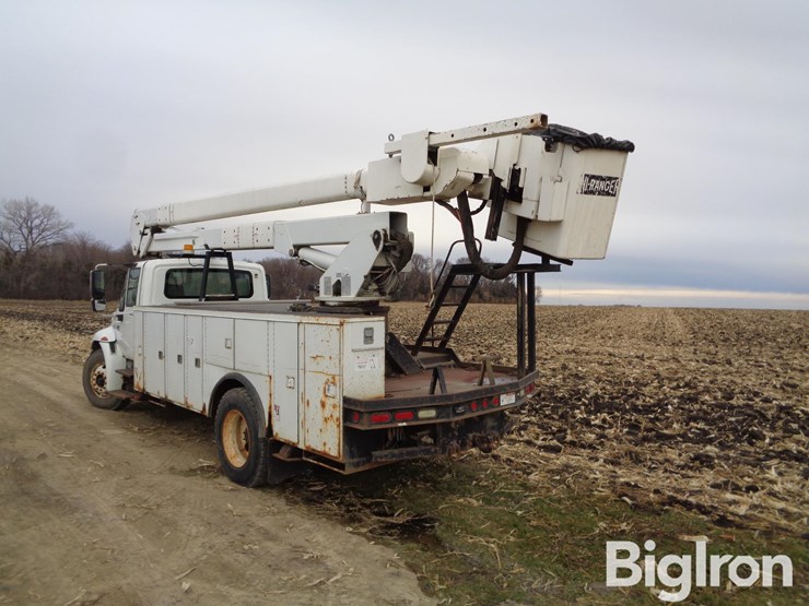 international-durastar-4400-image-7